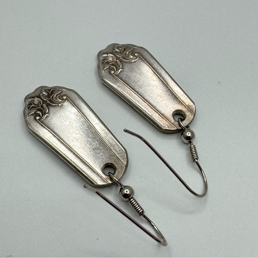 Vintage Spoon Earrings Silver Tone Dangle Flatware Jewelry - Picture 3 of 6